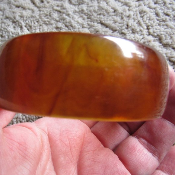 1950's Inkspot Applejuice BAKELITE Bangle - Picture 3 of 5